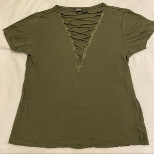 Express Lace Up V-Neck T-Shirt - Olive